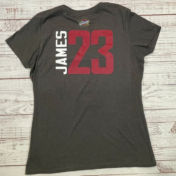 Women's Cleveland Cavaliers LeBron James NBA Licensed Tee - NWT - Picture 3 of 7